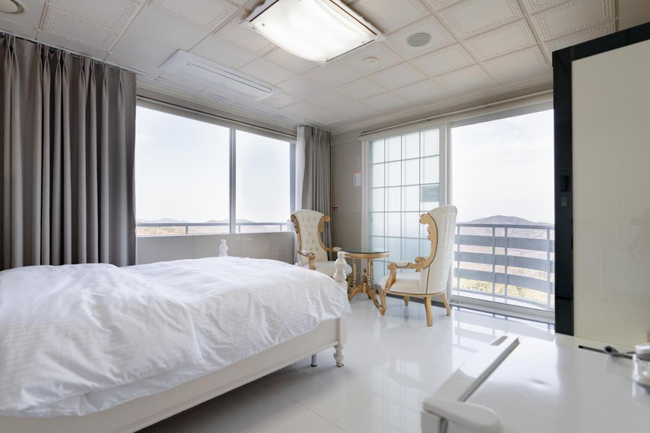 Hotel Gaya Seongju Exteriör bild